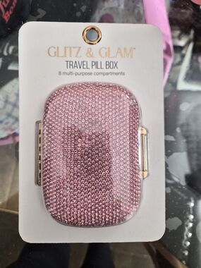 Glitz & Glam Pink Travel Pill Box - 8-Compartment Organizer